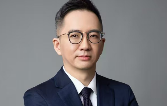 英才系列丨医疗英才，沪上名医-李国东